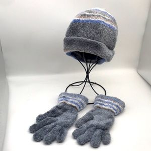 Beanie/Toboggan & Gloves Set Women’s Winter/One Size Fits All